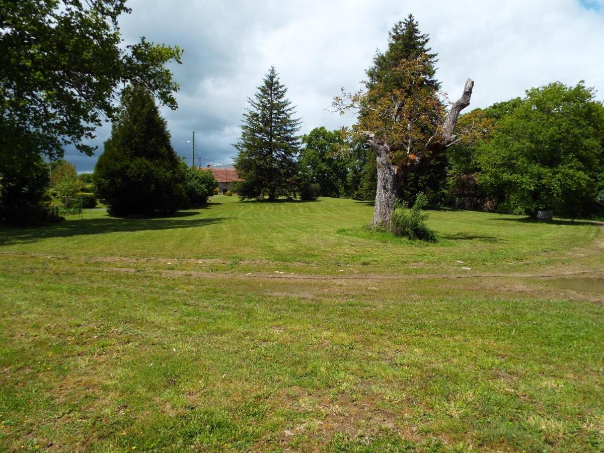 Gite La Peyre Le Grand-Bourg Exteriér fotografie